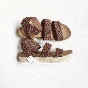 Leopard Print Platform Strap Sandals